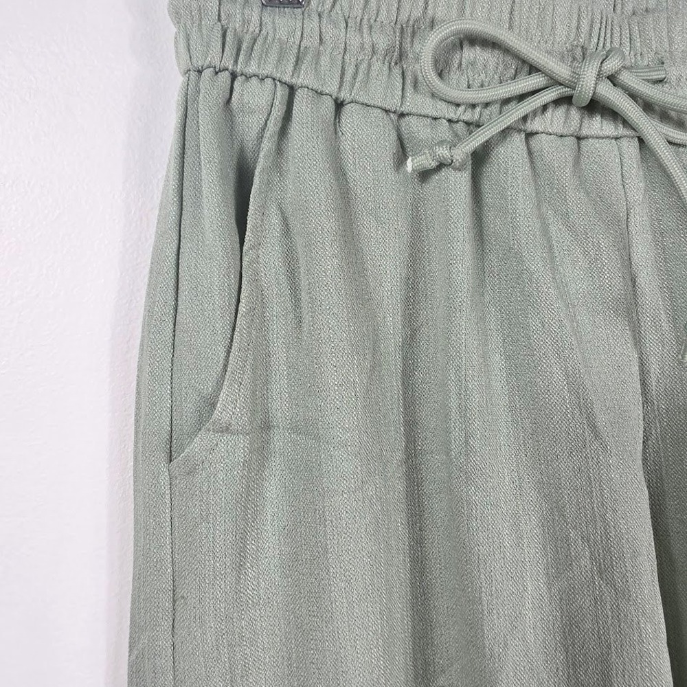 Halara Sage Green Wide Leg Pants Tall Size Medium Elastic Drawstring Viscose Mix - Picture 3 of 7